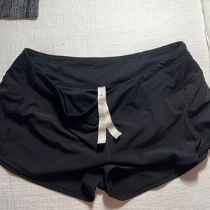 lululemon shorts, never worn, size 10